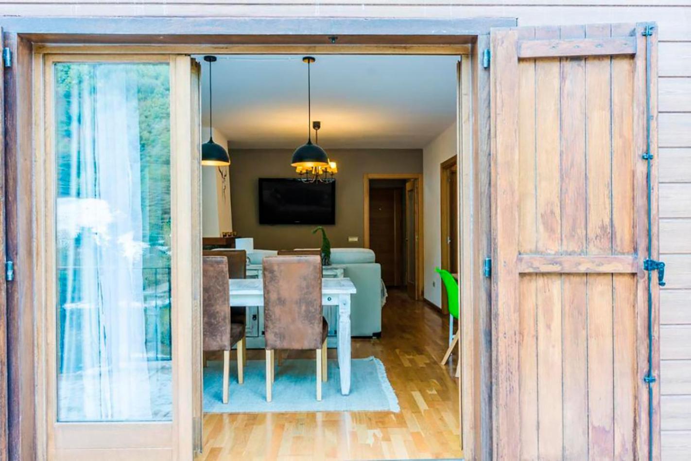 Apartamento A 15 Minutos De Baqueira Les Bordes Buitenkant foto