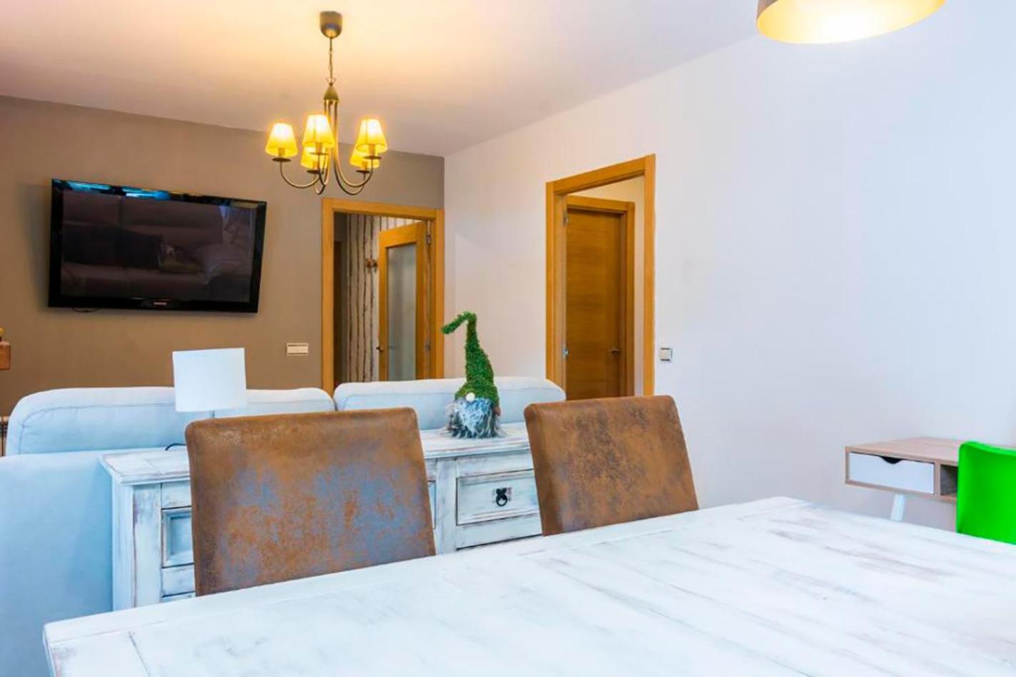 Apartamento A 15 Minutos De Baqueira Les Bordes Buitenkant foto