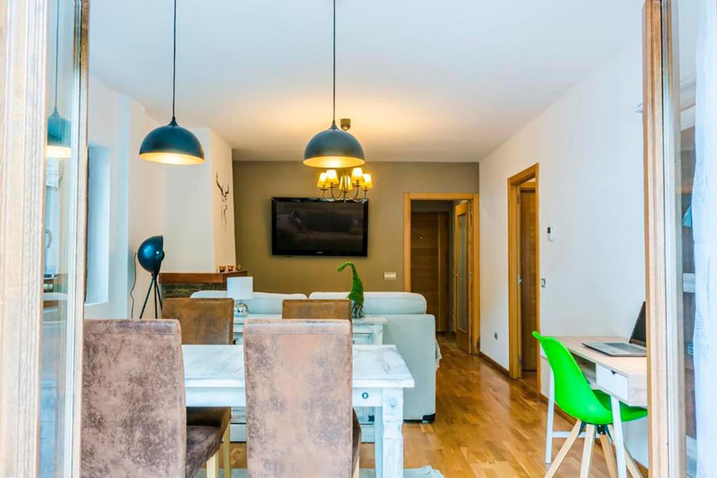 Apartamento A 15 Minutos De Baqueira Les Bordes Buitenkant foto