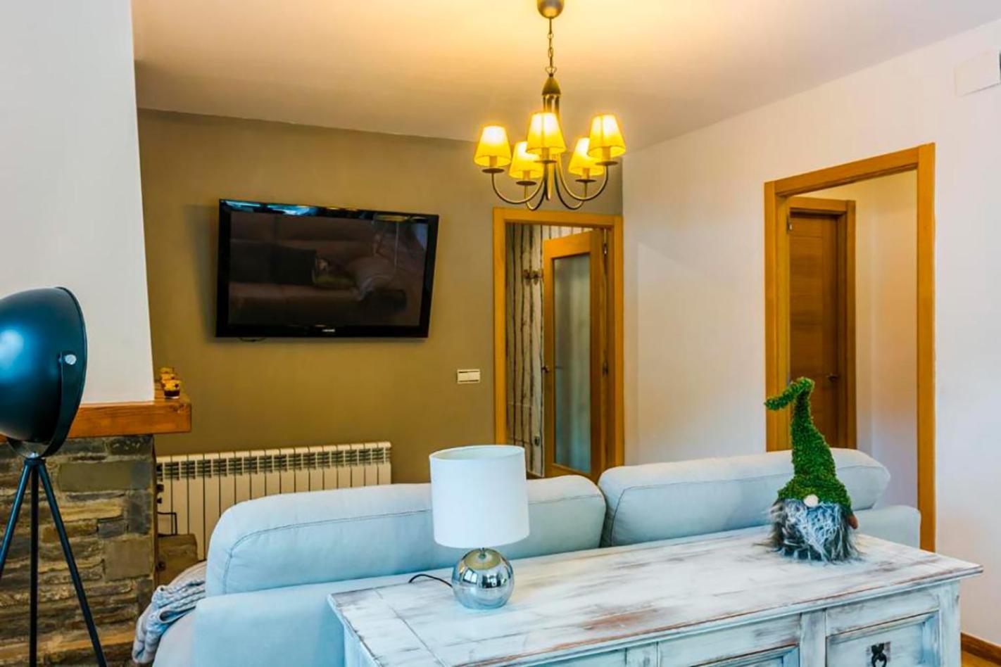 Apartamento A 15 Minutos De Baqueira Les Bordes Buitenkant foto