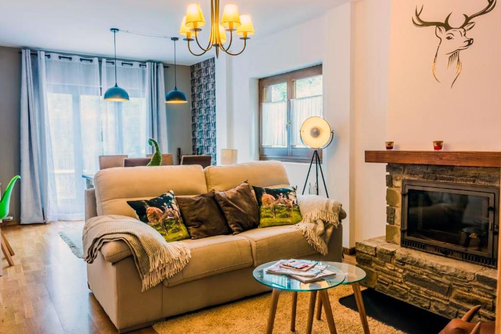 Apartamento A 15 Minutos De Baqueira Les Bordes Buitenkant foto